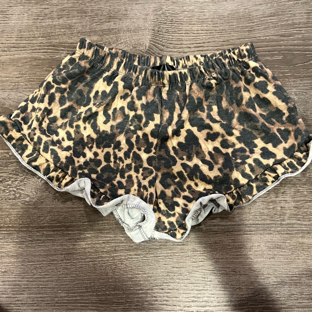 Chic 2 Chic shorts girls XL